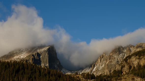 Time Lapse of clouds above the Rocky Mountains alt