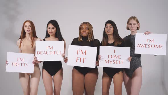 Optimistic Young Models of Different Body Size for Bodypositive