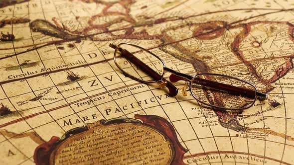 Vintage Old Map Inspection alt