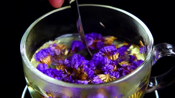 Tea from Myosotis flowers. alt