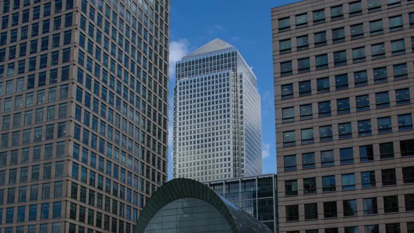 Docklands canary wharf london finance city money business offices alt