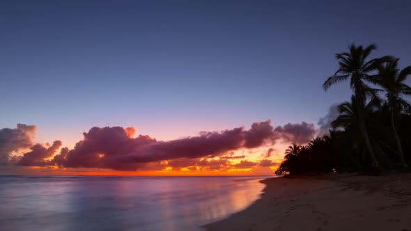 Beach at sunrise alt