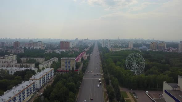 October Avenue of the City of Ufa the Main Street of the City a Ferris Wheel alt