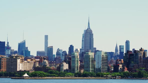 Manhattan Financial District Skyline at Daytime Beautiful Cityscape of New York alt