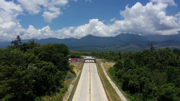 AH - Highway and Mountain Landscape 02