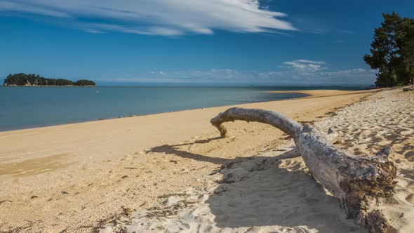 Beautiful summer beach timelapse alt