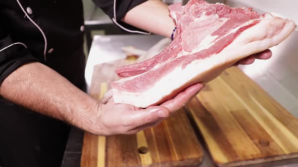 Presenting Cut Pork Rib alt