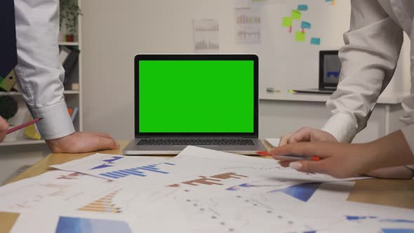 Business Partners Meeting Brainstorming Ideas About Stock Market Trading alt