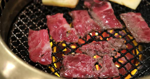 Grill beef in Japanese restaurant  alt