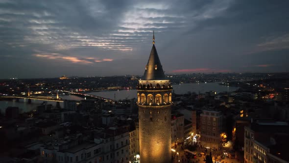 Galata Tower alt