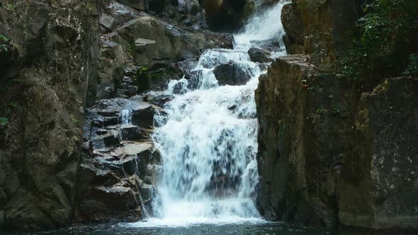 Waterfall alt