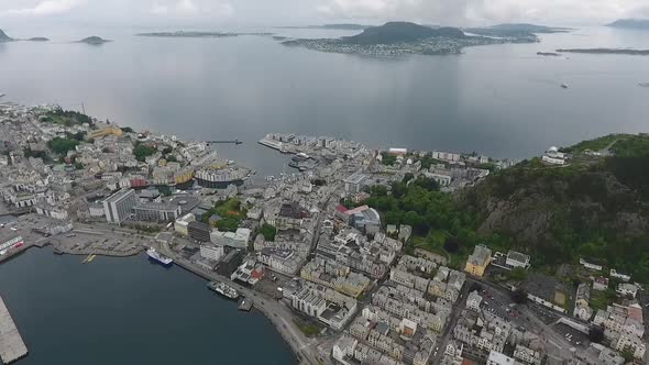 Alesund Centrum Slow Rotate