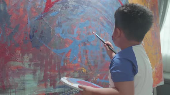 Little Boy Painting Art Picture alt