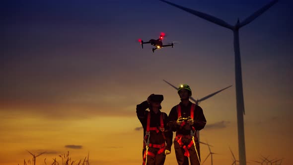 turbine maintenance engineers are using drones to observe maintenance