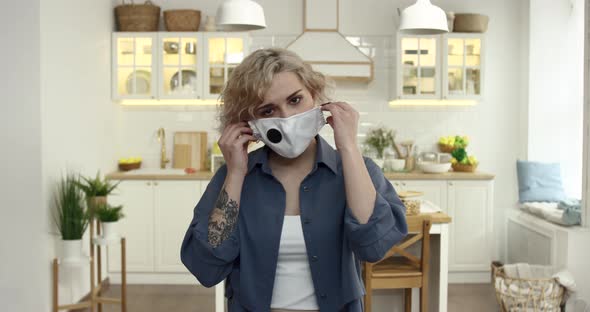 Putting Protecting Mask On to Stop the Pandemic alt