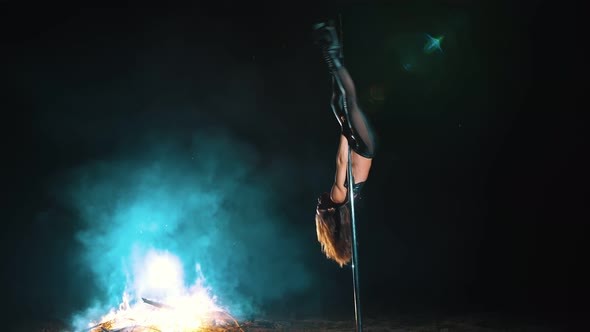 Pole Dance