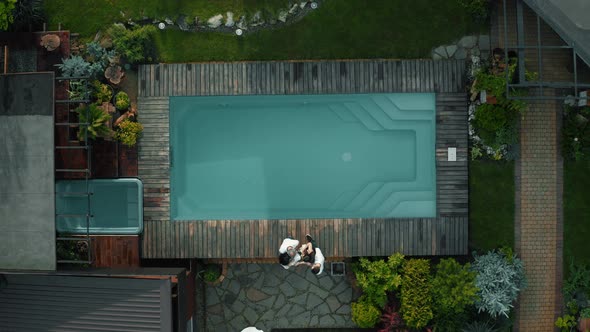 Large pool in a modern country house alt