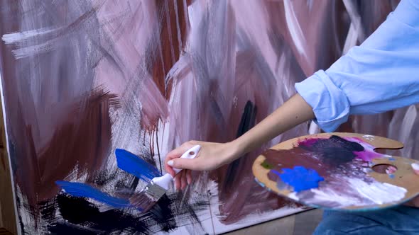 Young Woman Adult Artist alt