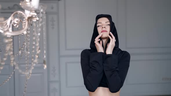 Alluring Lady Dressed Black Gown Portrait in Luxury Hall with Shiny Chandelier alt