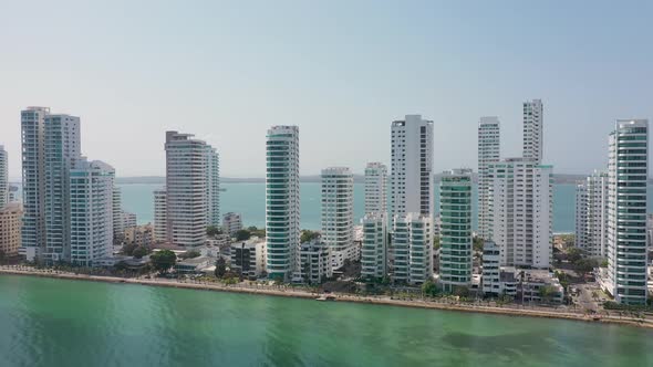 Beautiful Expensive Apartments and Hotels Near the Caribbean Sea alt