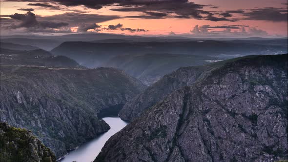 River Sil Canyon at Sunset, Galicia Spain, Timelapse alt