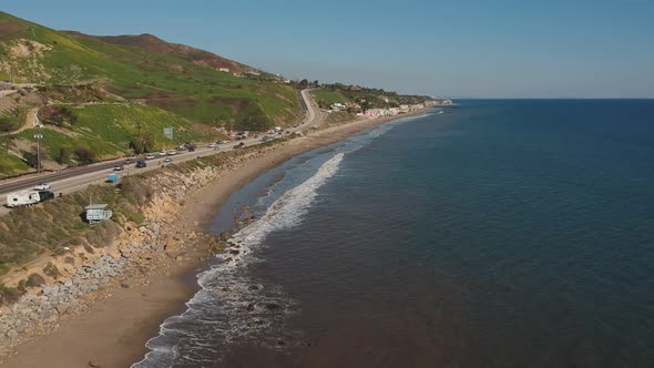 Afternoon drone view from the coast of Malibu, California. ( DJi Spark Drone footage I 30 fps ) alt