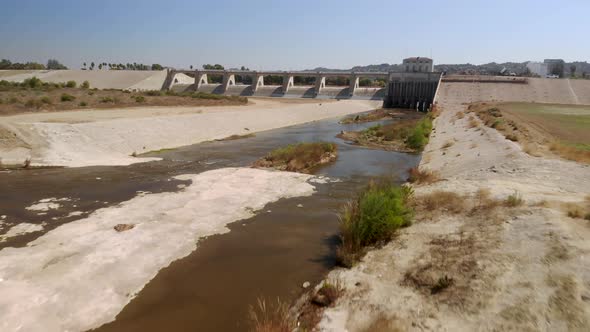 Epic Aerial reveal of the Sepulveda Dam. alt