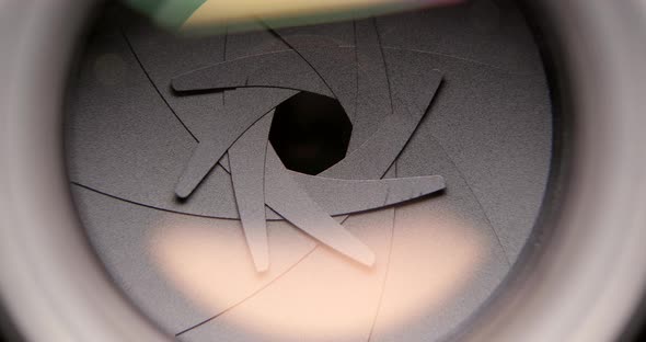 Camera Lens aperture Iris alt