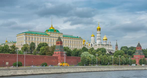 Kremlin, Moscow, Russia. Official Classic view. Best view of the Kremlin from Moscow River embankmen alt