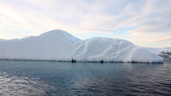 Sailing Close to Large Iceberg alt