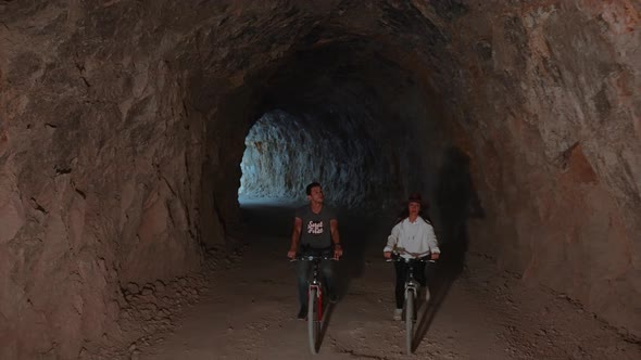 Cycling in the Stone Tunnel alt