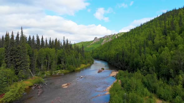 4K Drone Video (dolly shot, low elevation) of Mountains above Chena River at Angel Rocks Trailhead n alt