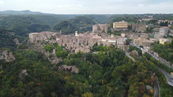 Sorano Medieval Town in Tuscany alt