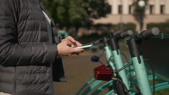 Woman Take Rent Electric Kick Scooter Animation 3d Motion Design Graphic NFC Contactless Locker on alt