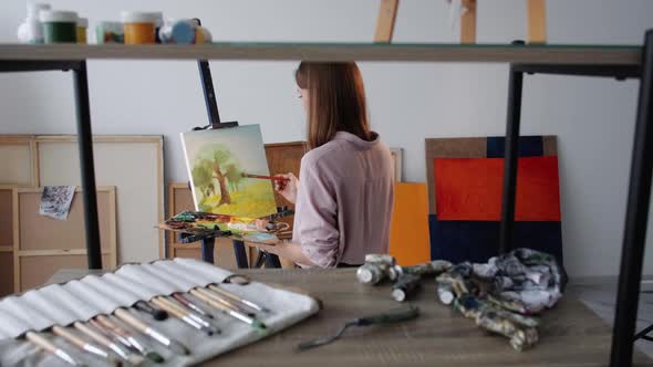 Artwork Creation Female Painter Inspiration Muse alt