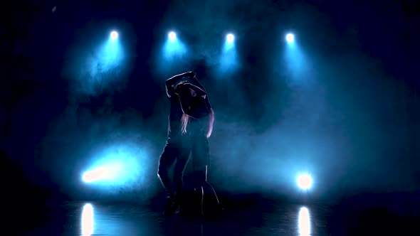Modern Romantic Choreography Against Black Background with Spotlights in Smoke at Studio, Slow alt