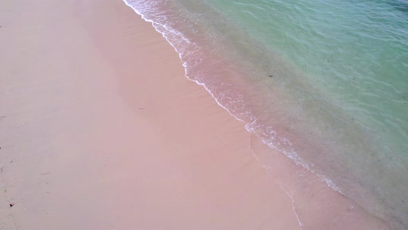 Pink Beach alt