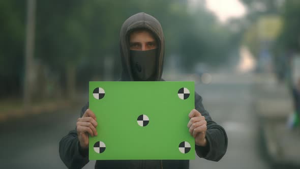 Man Respiratory Mask Look Camera alt