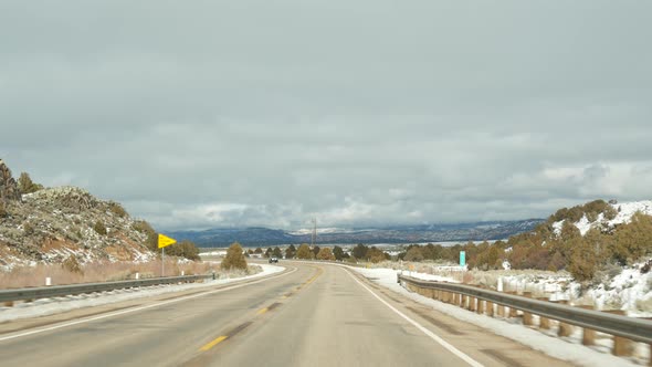 Road Trip in USA From Zion to Bryce Canyon Driving Auto in Utah alt