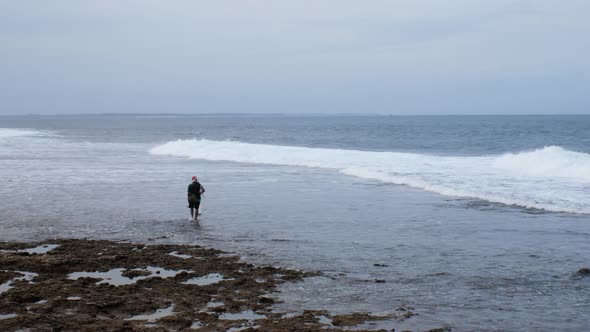 Fisherman Fishing with Fishing Net alt