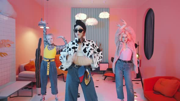 Female Dance Team Showing Vogue Hands Performance alt