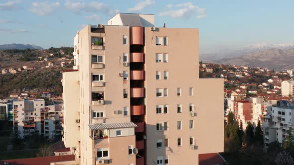 High-rise apartment building Public housing project - flat complex in the form of a tower block. alt