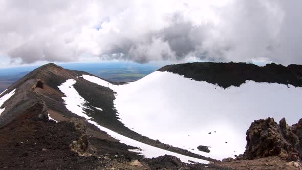 View from the outer crater of Ngauruhoe onto the inner crater. Tongariro National Park in New Zealan alt
