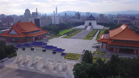 Aerial view of National Chiang Kai shek Memorial Hall in Taipei downtown, Taiwan. alt