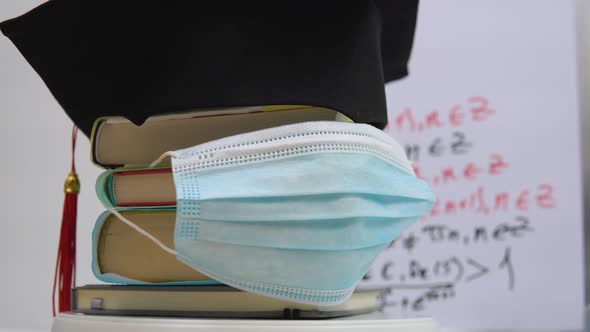 Completion of University Studies During a Pandemic alt