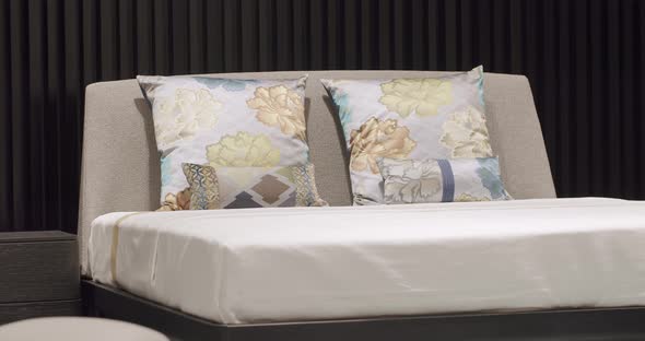 Luxury Home with Modern Black Wood Line Wallpaper on the Wall alt