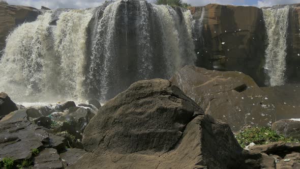 Panoramic view of the Fourteen Falls alt