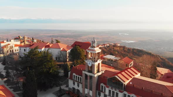 Circle Around Sighnaghi National Museum Building alt