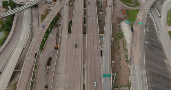 Brids eye view of traffic on 610 and 59 South freeway in Houston, Texas alt