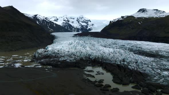 Aerial Panoramic View of the Skaftafell Glacier Vatnajokull National Park alt